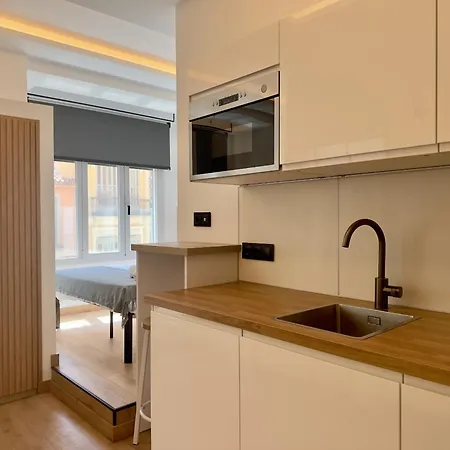 Irreverents Apartment